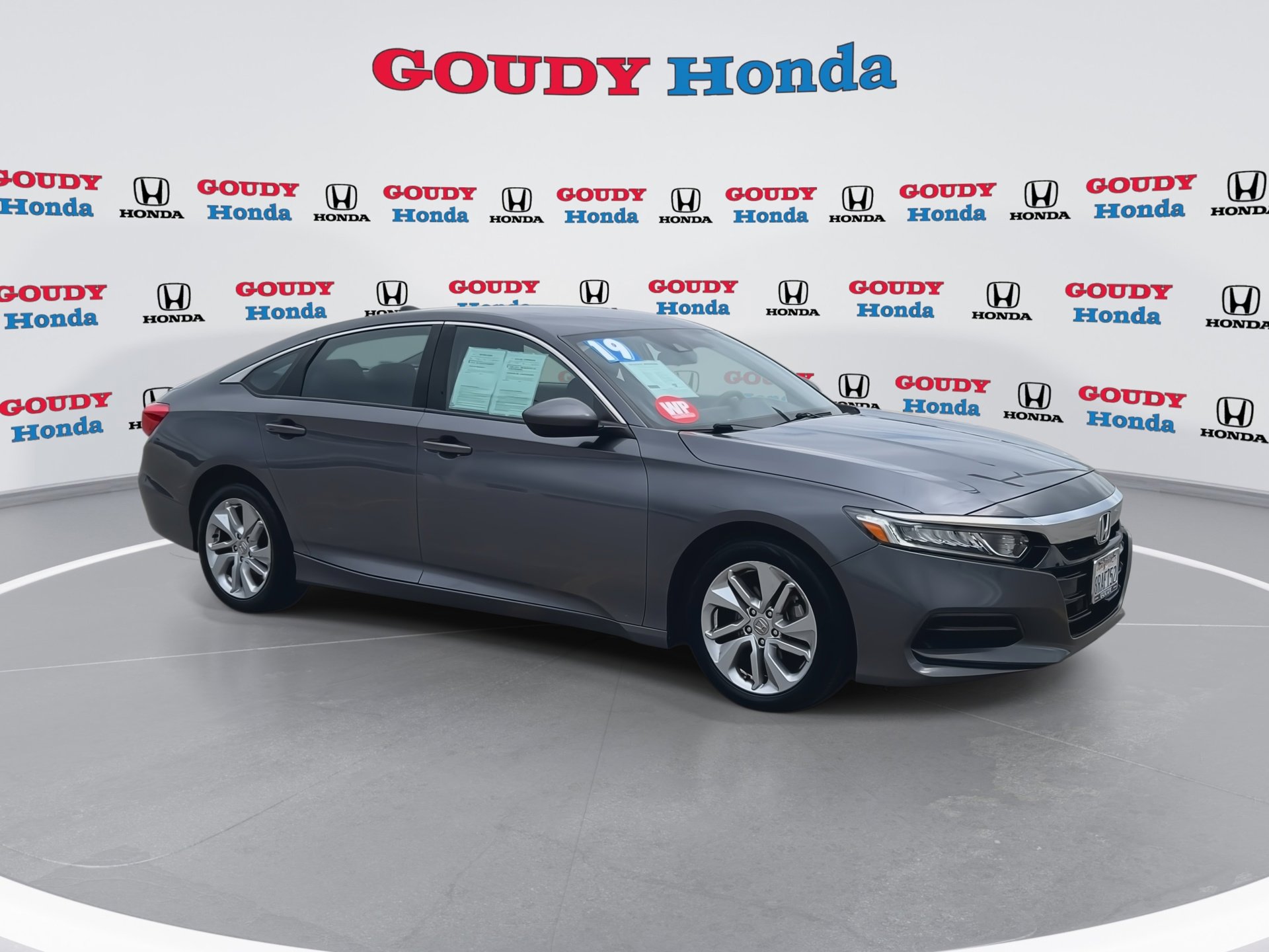 Used 2019 Honda Accord LX image 2