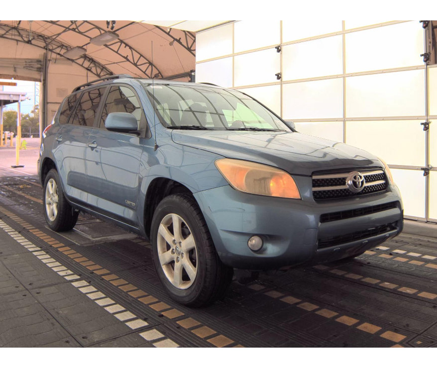 Used 2008 Toyota RAV4 Limited image 4