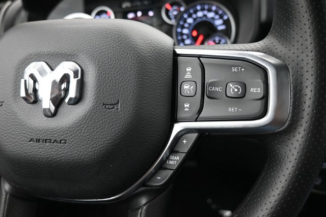 New 2027 RAM 1500 Express AWD/4WD image 12