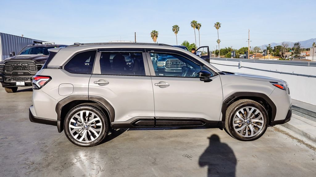 Used 2025 Subaru Forester Touring w/ Popular Package - Touring image 13