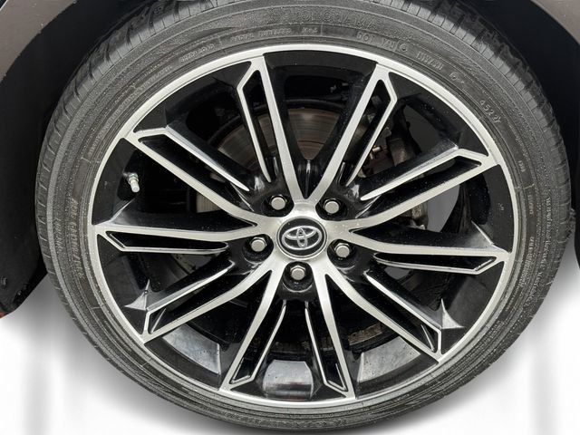 Used 2019 Toyota Avalon Touring w/ Advanced Safety Package FWD image 10