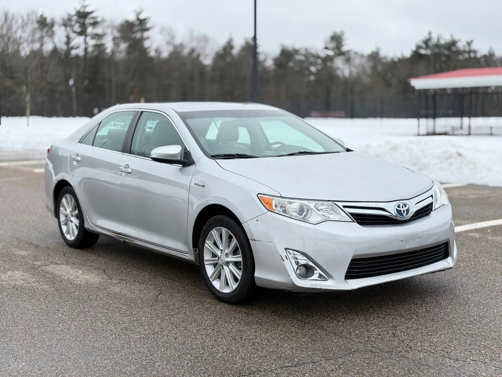Used 2012 Toyota Camry XLE w/ Leather Pkg image 4