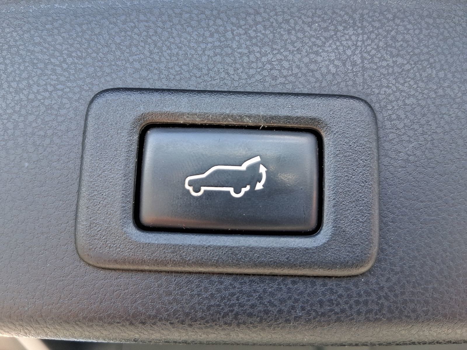 Used 2019 Subaru Ascent Touring w/ Popular Package #2 AWD/4WD image 15