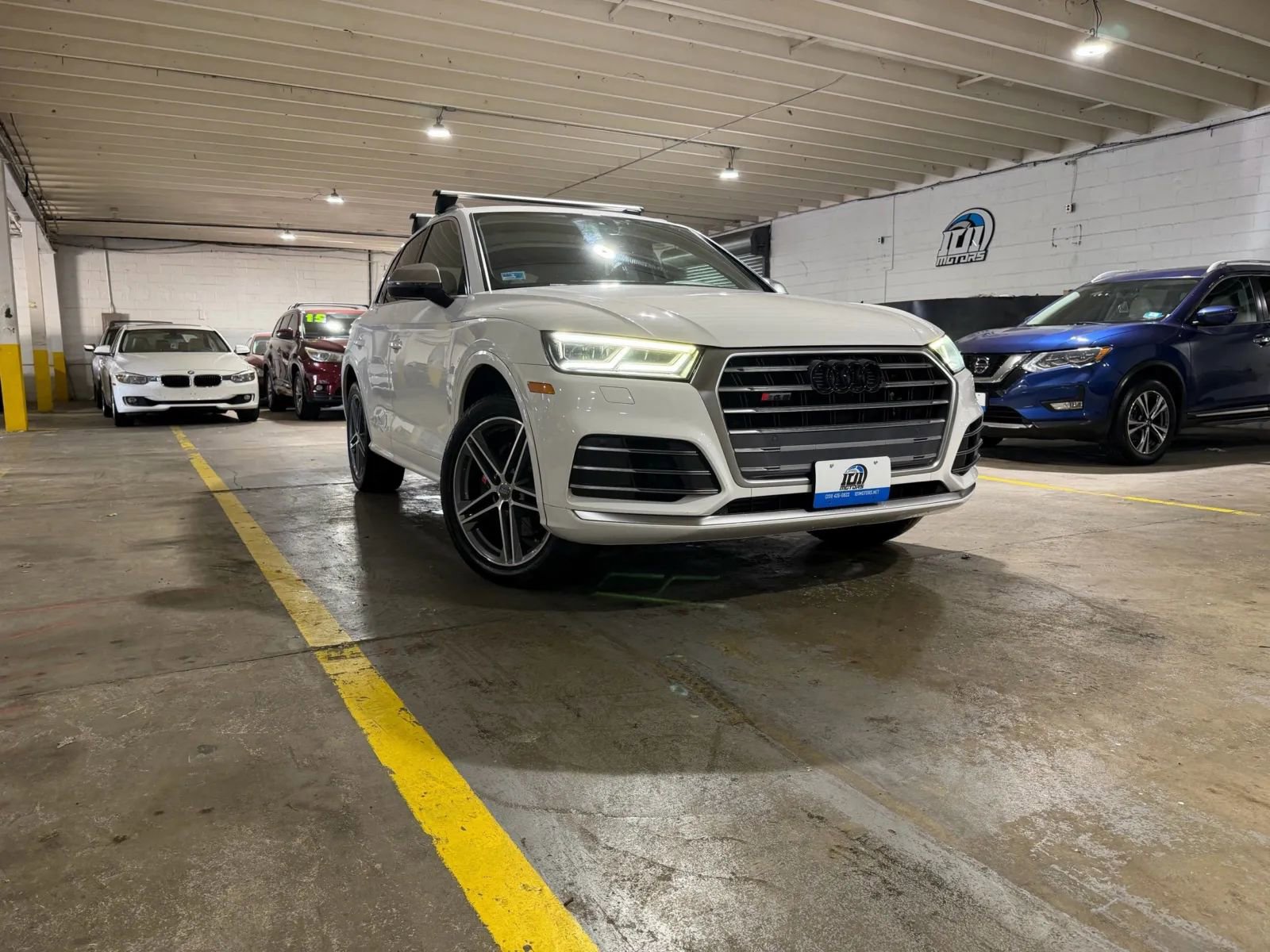 Used 2018 Audi SQ5 Premium Plus w/ Navigation Package AWD/4WD image 6