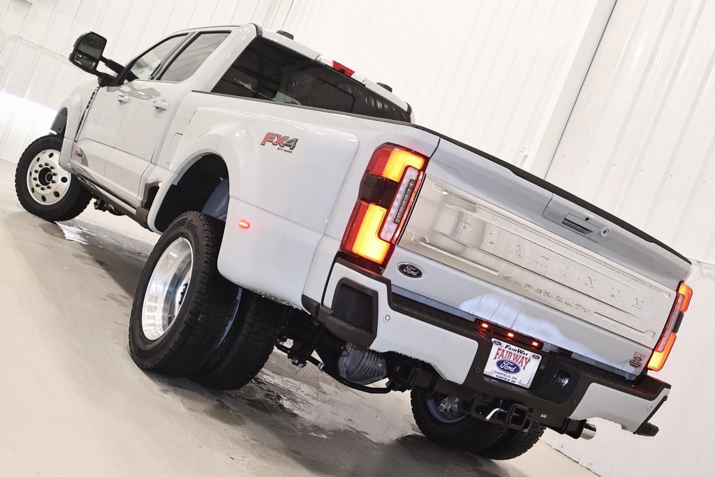 New 2026 Ford F450 Platinum image 35