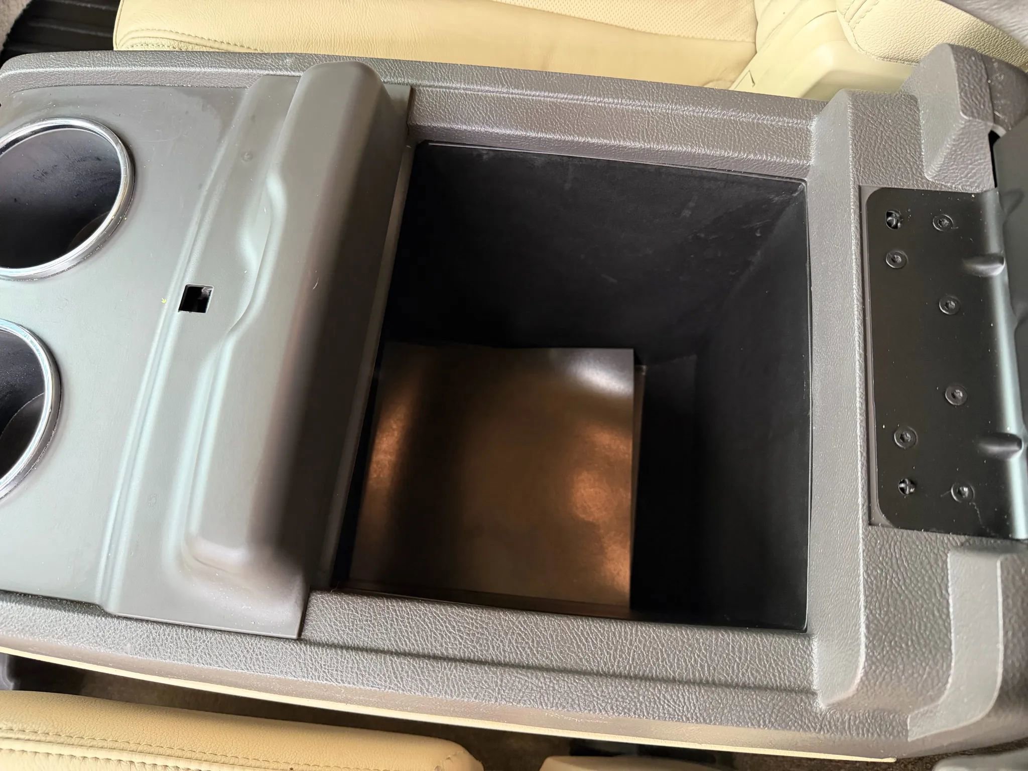 Used 2015 Lincoln Navigator L 4WD w/ Equipment Group 101A Reserve image 36