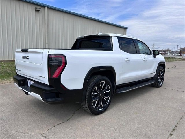 New 2025 GMC Sierra EV Denali image 3