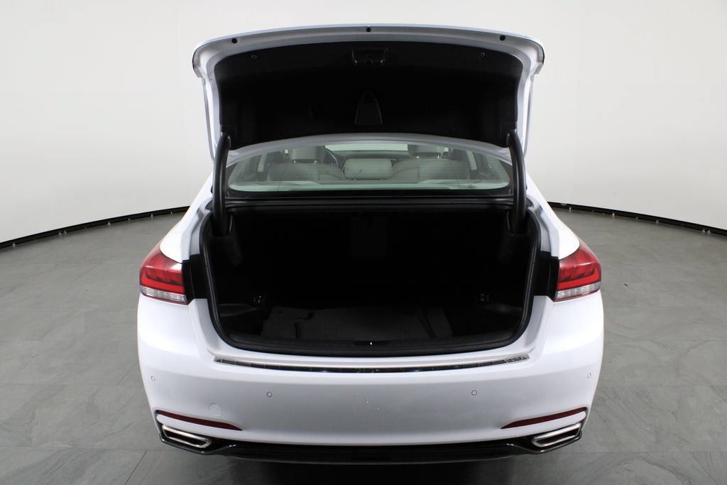 Used 2018 Genesis G80 3.8 w/ Option Group 02 RWD image 15