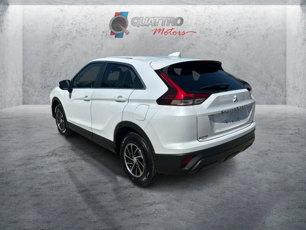 Used 2024 Mitsubishi Eclipse Cross ES AWD/4WD image 3
