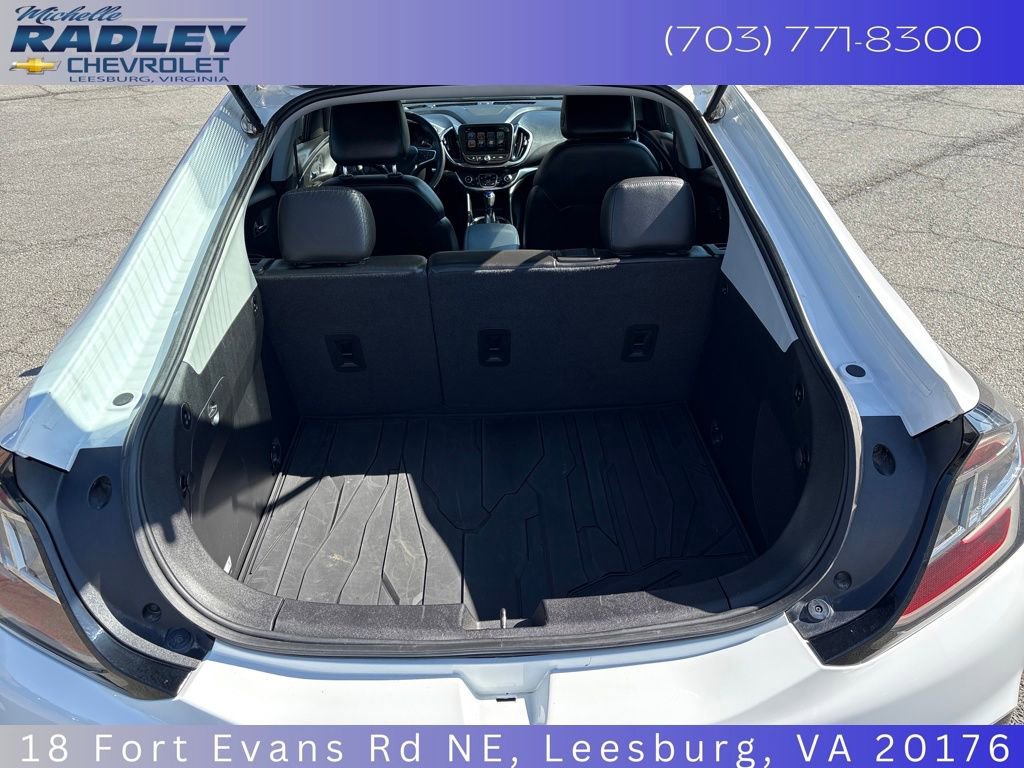 Used 2018 Chevrolet Volt Premier w/ Driver Confidence Package image 11