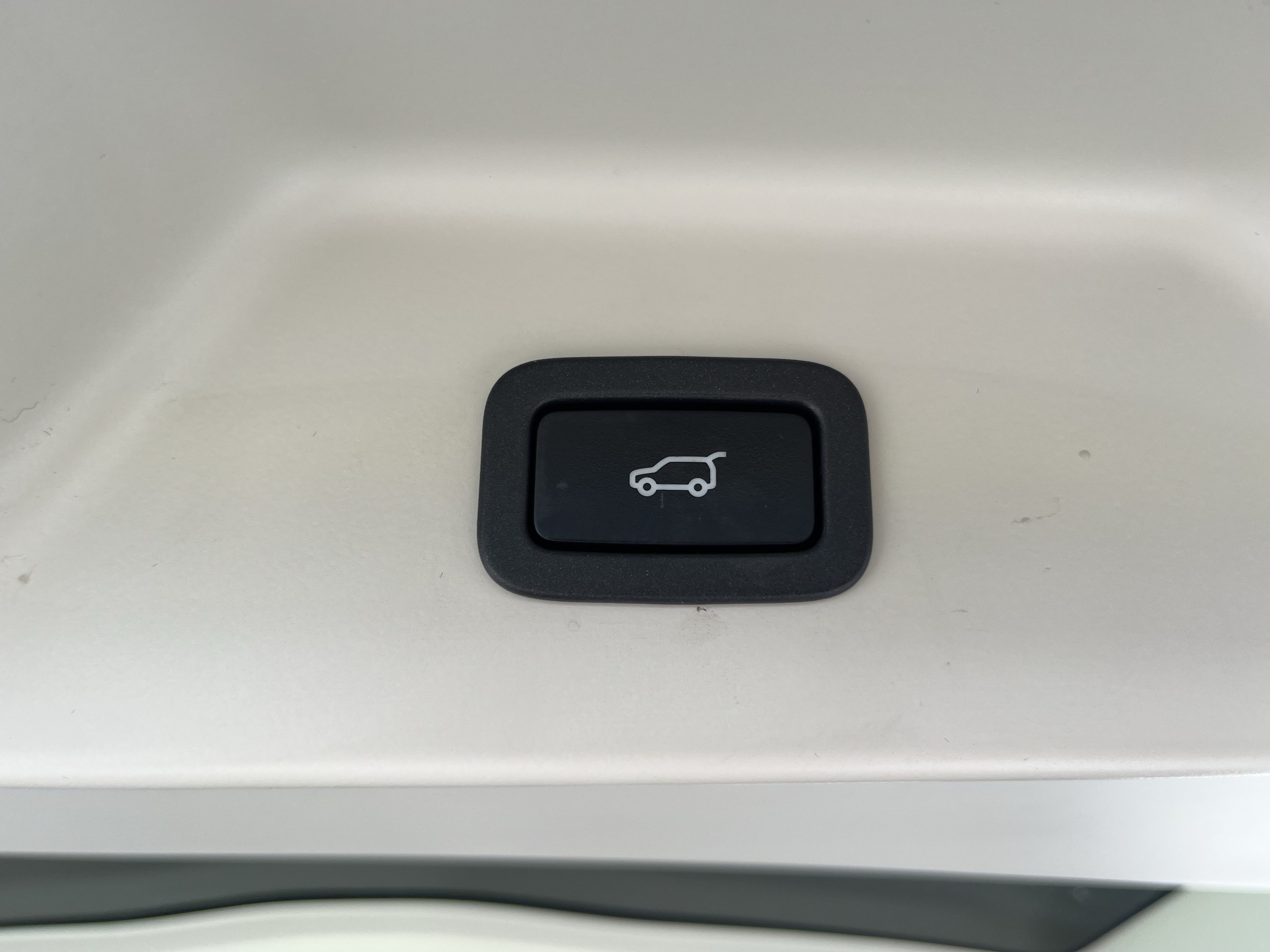 Used 2019 Land Rover Range Rover Supercharged AWD/4WD image 17