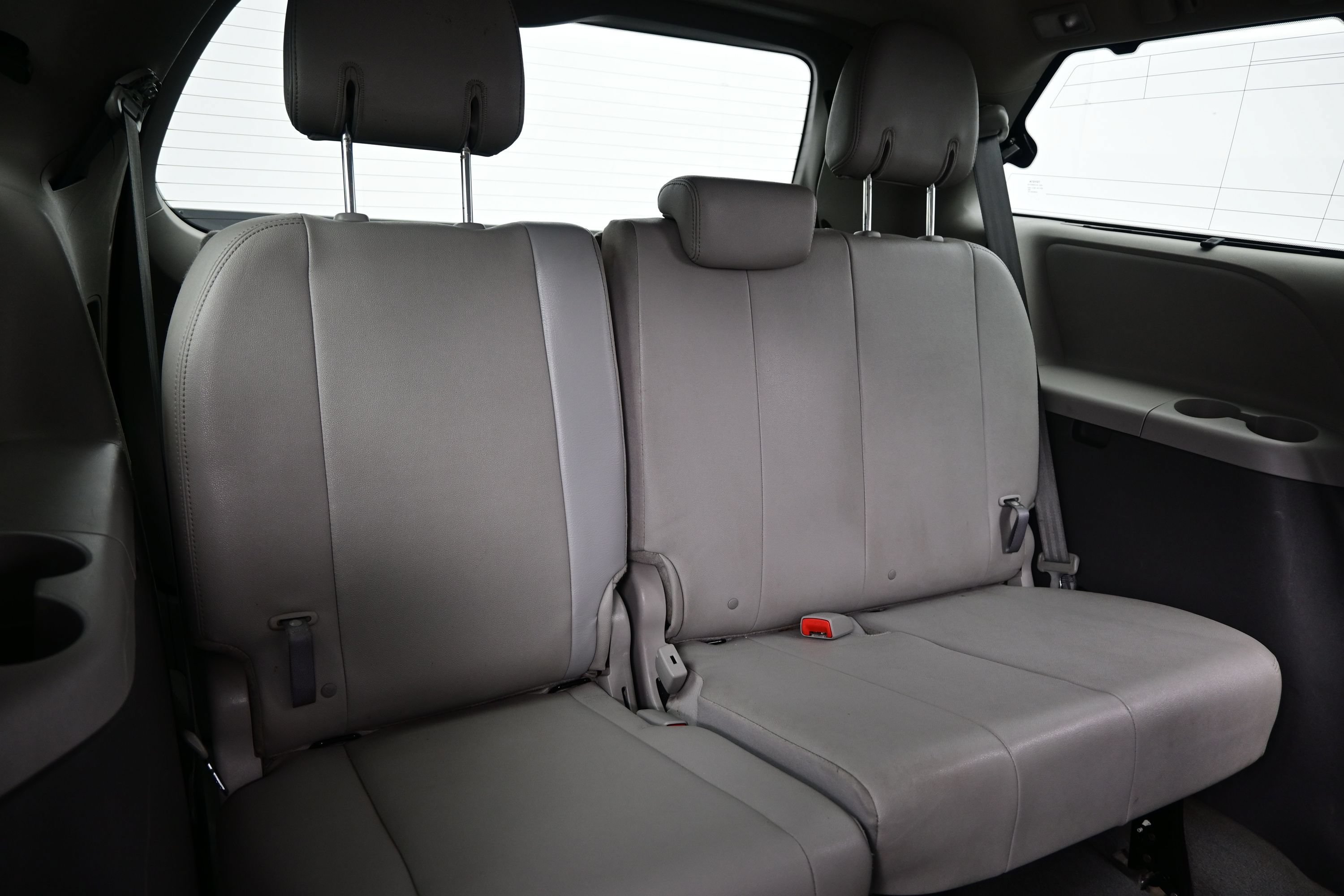 Used 2020 Toyota Sienna XLE FWD image 15