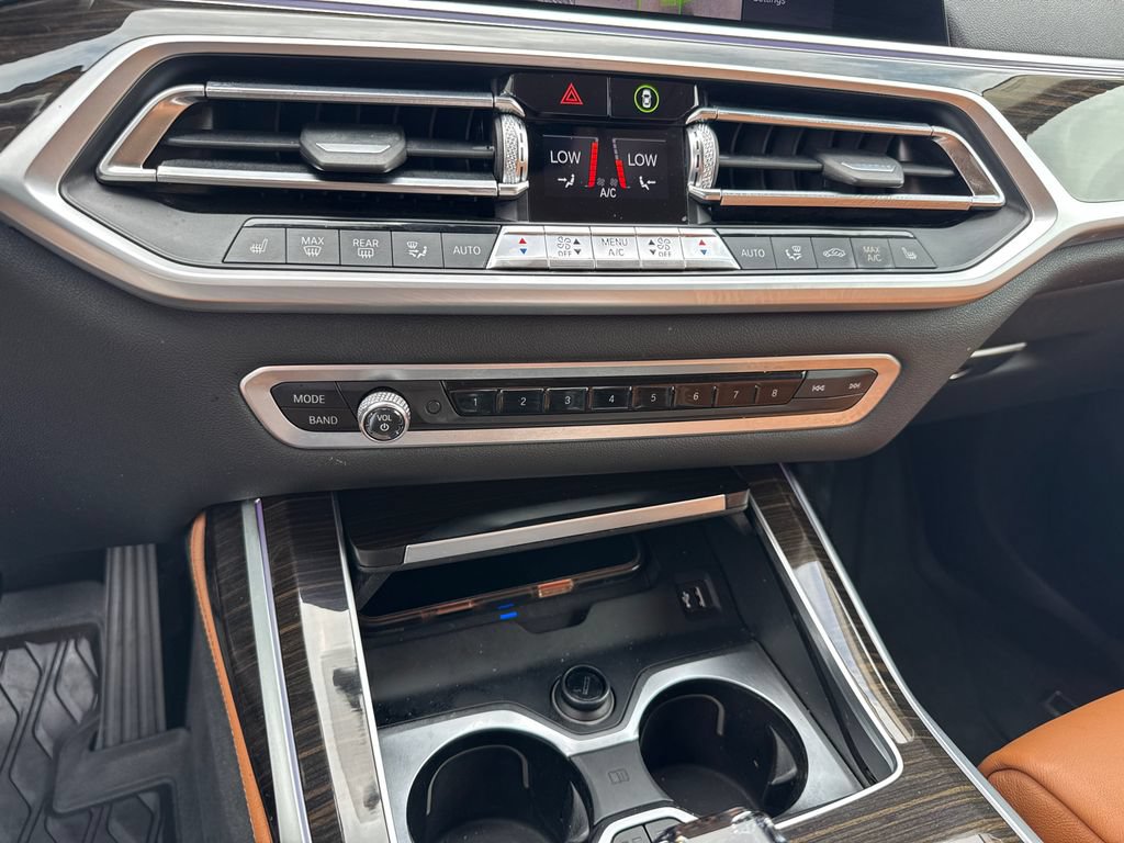 Used 2019 BMW X7 xDrive40i w/ Premium Package AWD/4WD image 32
