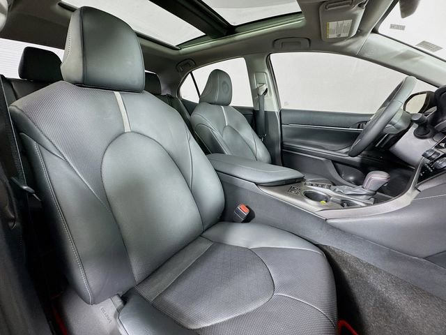 Used 2021 Toyota Camry XSE w/ TRD Appearance Package (TMS) FWD image 29