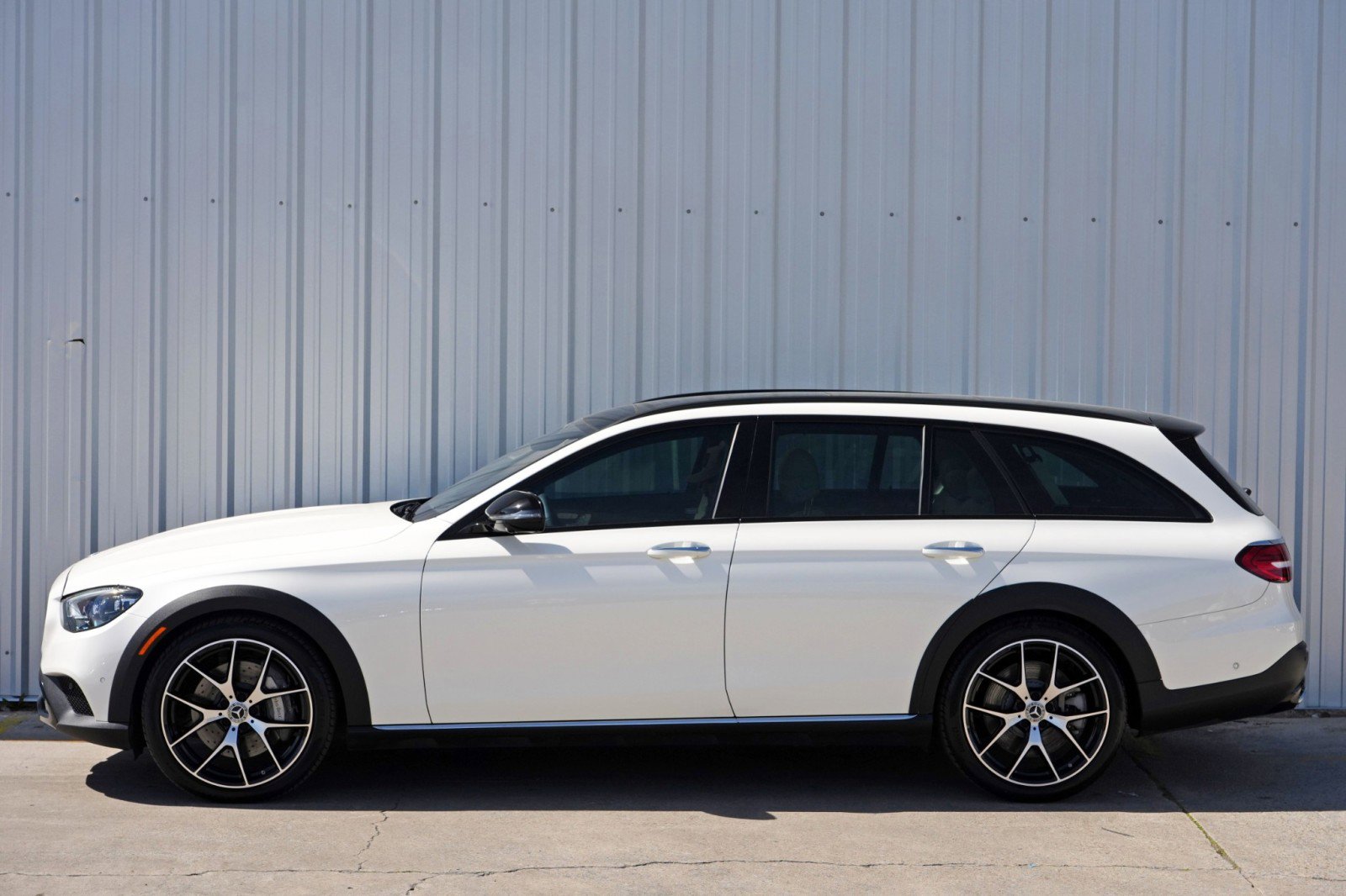 Used 2022 Mercedes-Benz E 450 4MATIC All-Terrain Wagon image 55