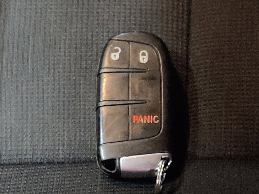 Used 2016 Jeep Grand Cherokee Laredo w/ Quick Order Package 23E image 32