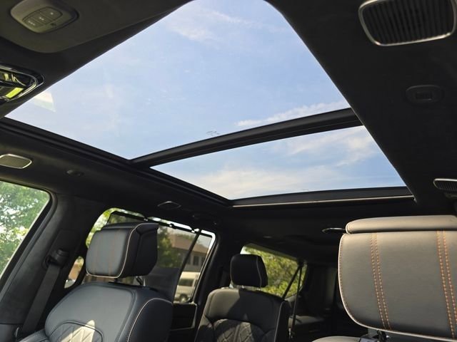 New 2026 Jeep Grand Wagoneer L Summit AWD/4WD image 6