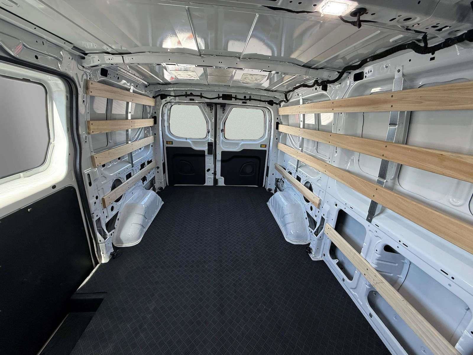 Used 2025 Ford Transit 250 Low Roof w/ Exterior Upgrade Package RWD image 16