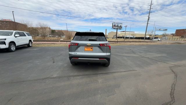 Used 2025 Chevrolet Equinox LT image 7