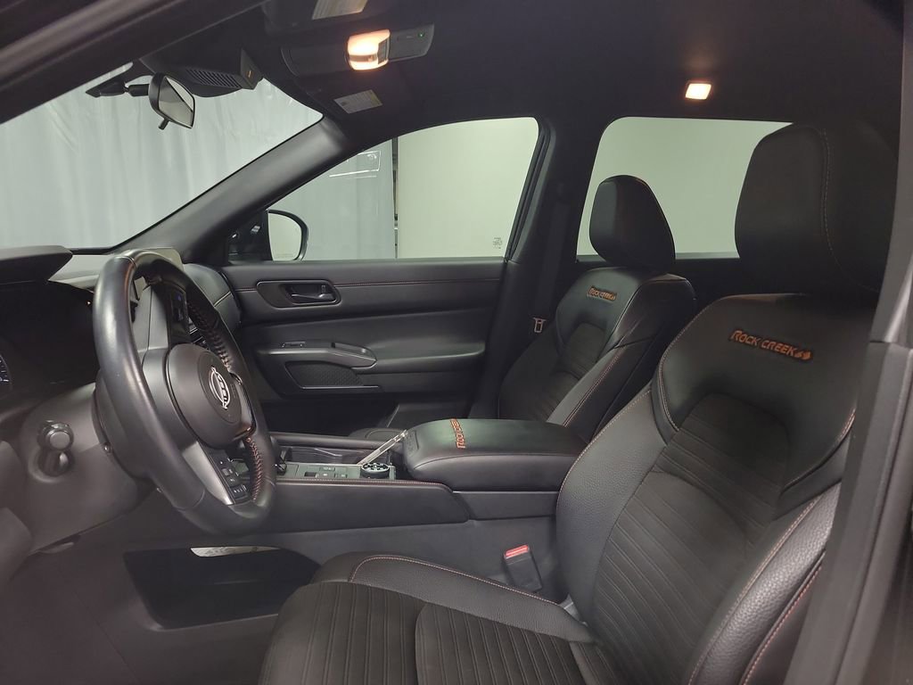 Used 2024 Nissan Pathfinder Rock Creek image 12