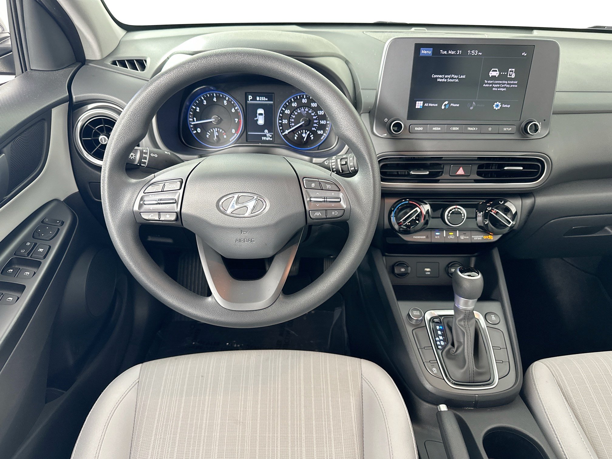 Used 2023 Hyundai Kona SEL AWD/4WD image 20