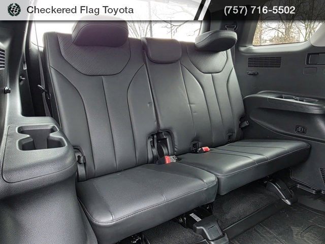 Used 2025 Hyundai Palisade SEL image 50