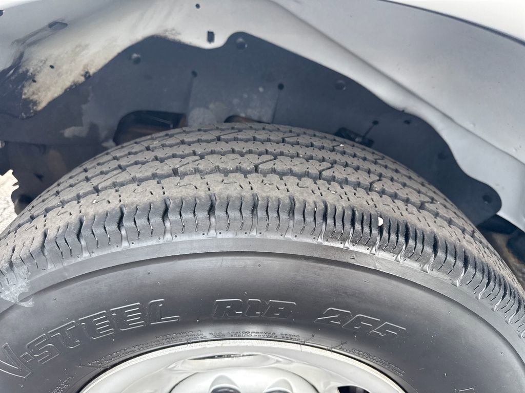 Used 2023 GMC Savana 2500 w/ Driver Convenience Package image 38