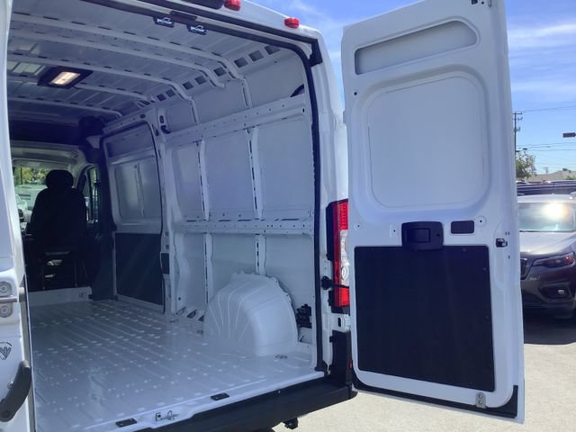 New 2026 RAM ProMaster 2500 w/ Quick Order Package 22G SLT FWD image 25