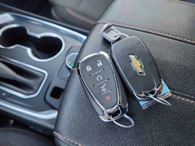 Used 2018 Chevrolet Traverse LT FWD image 48