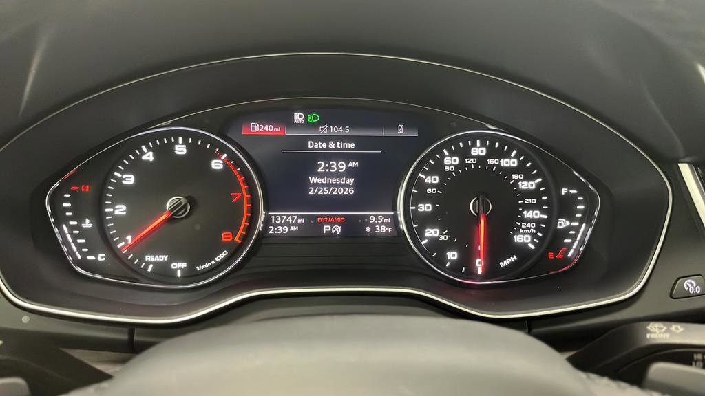 Used 2024 Audi Q5 2.0T Premium w/ Convenience Package image 25