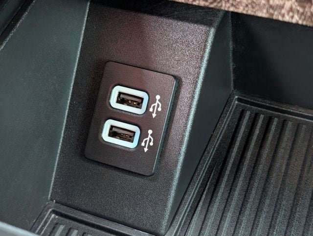 Used 2019 Ford F250 Lariat w/ Chrome Package AWD/4WD image 18