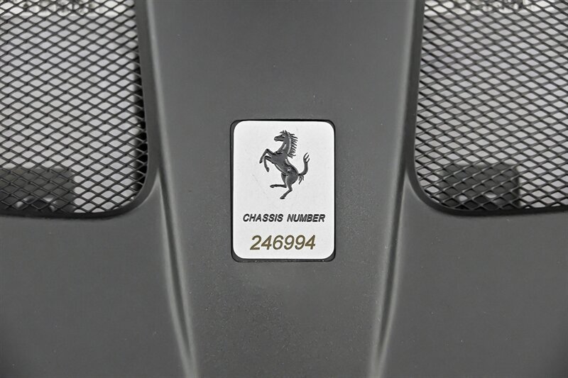 Used 2019 Ferrari 812 Superfast RWD image 17