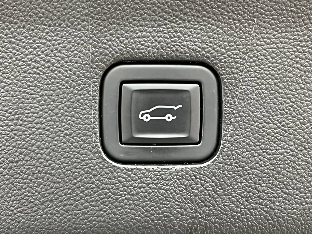 Certified 2021 Buick Enclave Essence w/ Trailering Package, 5000 lbs. image 38