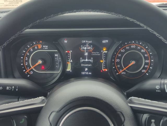 Used 2025 Jeep Gladiator Rubicon AWD/4WD image 16