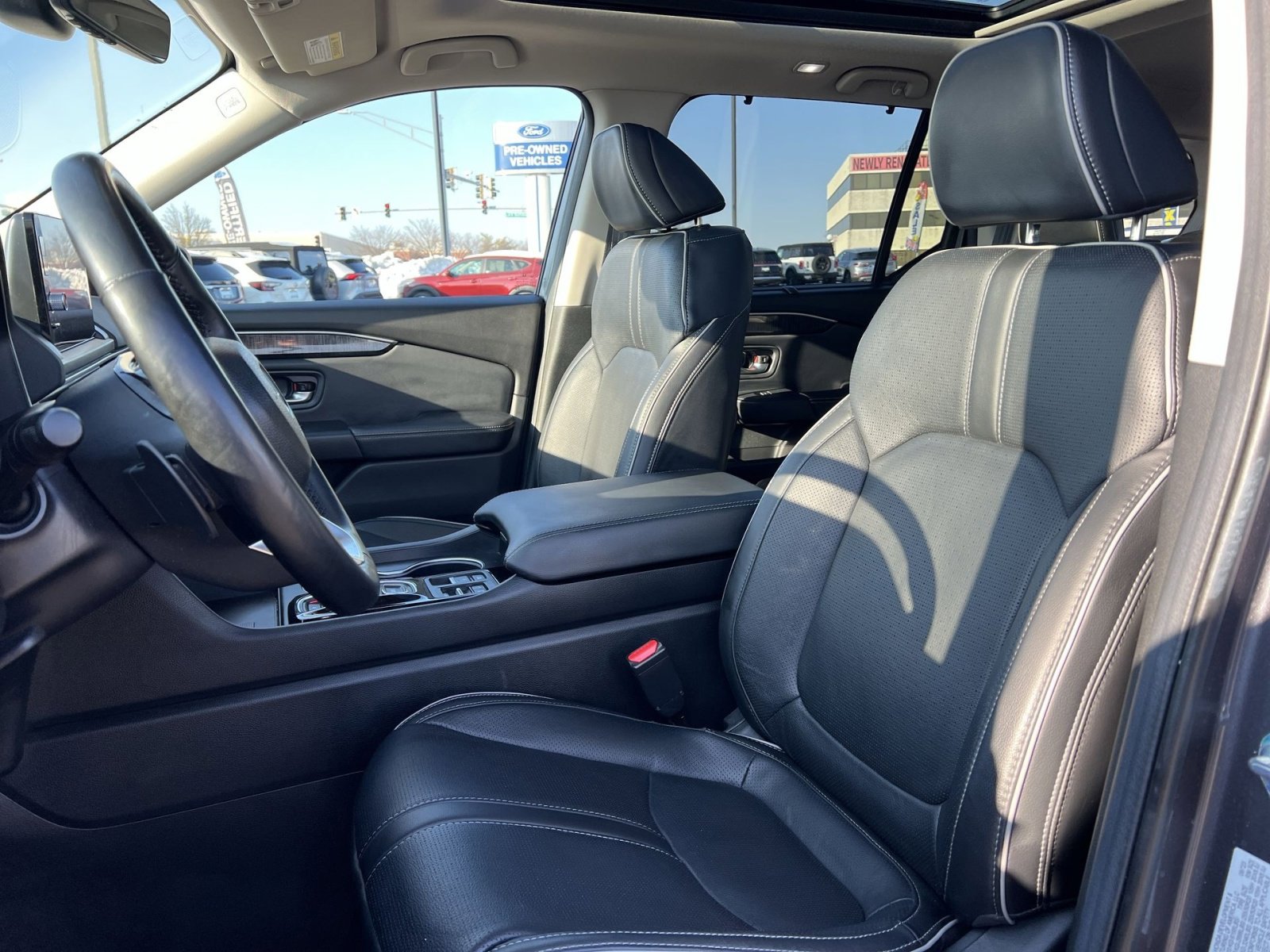 Used 2024 Honda Pilot Elite image 13