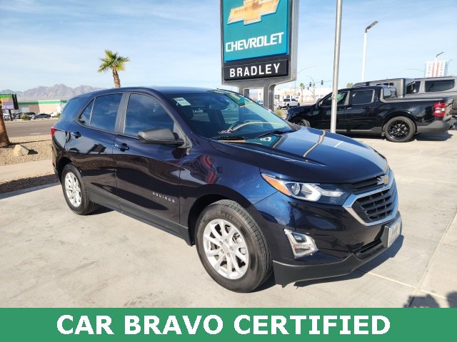 Used 2020 Chevrolet Equinox LS w/ LS Convenience Package image 2