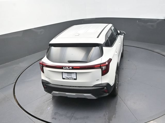 Used 2024 Kia Seltos LX AWD/4WD image 16