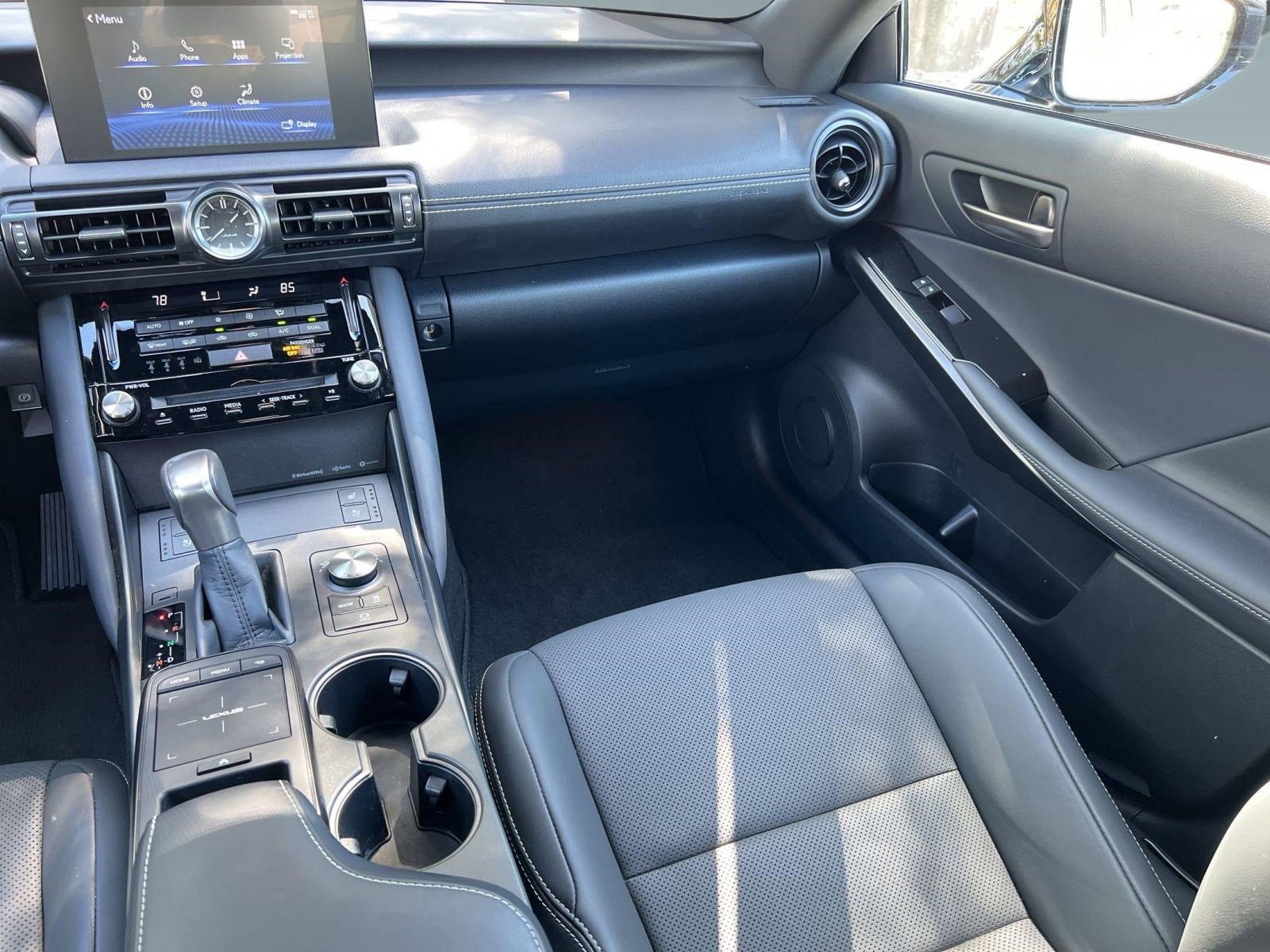 Used 2024 Lexus IS 300 w/ Comfort Package image 29