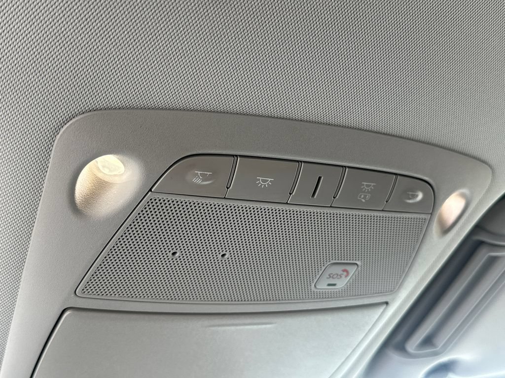 Used 2023 Nissan Armada SV RWD image 29
