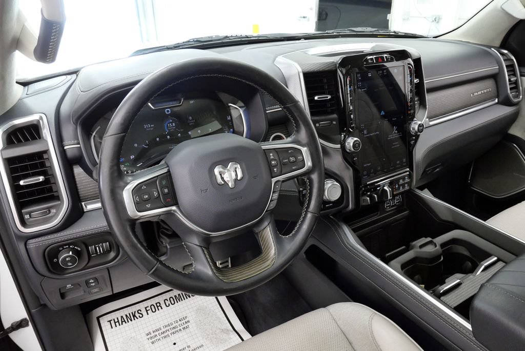 Used 2024 RAM 1500 Limited AWD/4WD image 12