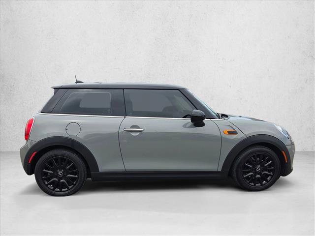 Used 2016 MINI Cooper 2-Door Hardtop FWD image 4