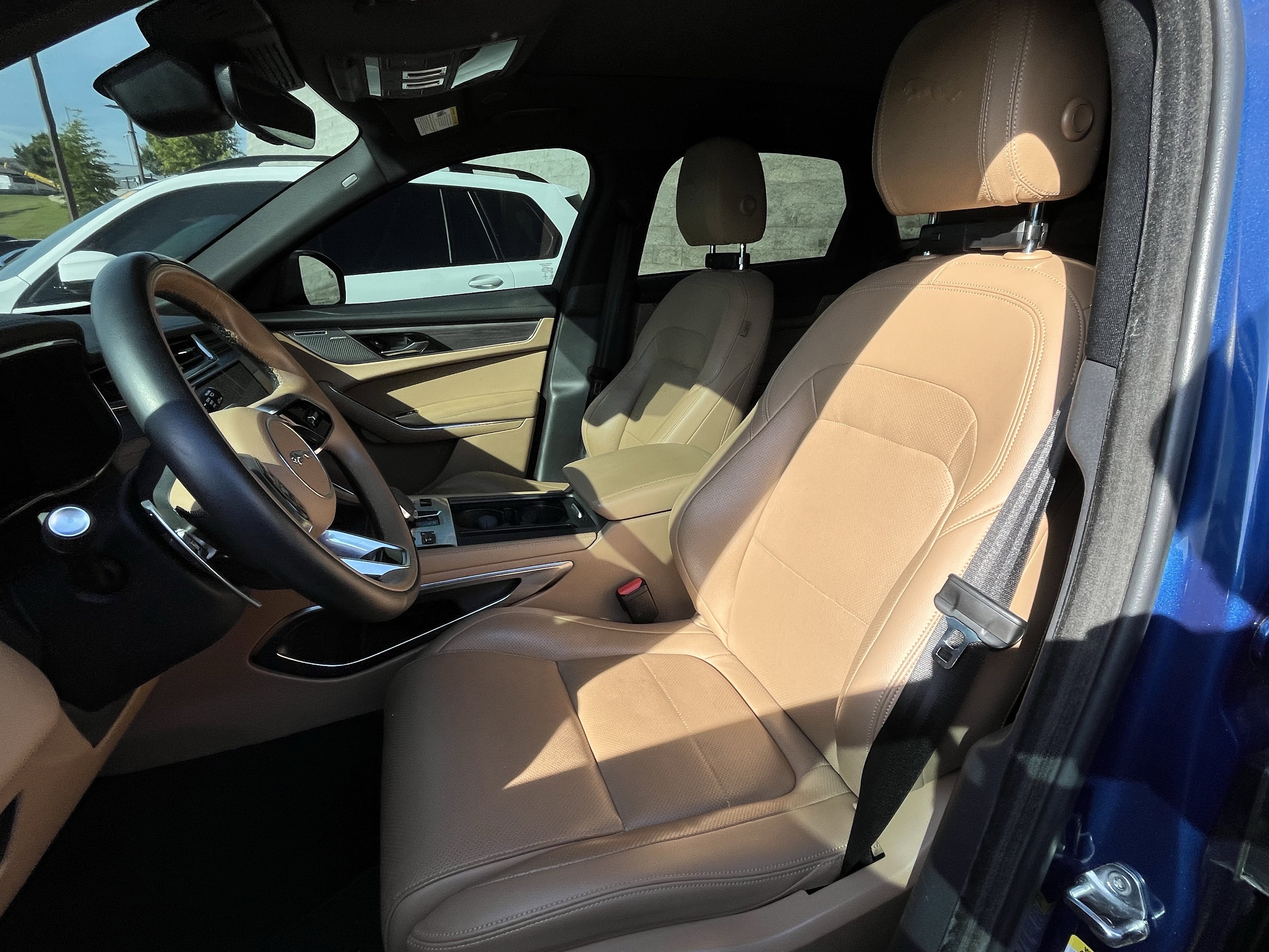 Used 2023 Jaguar F-PACE S AWD/4WD image 14