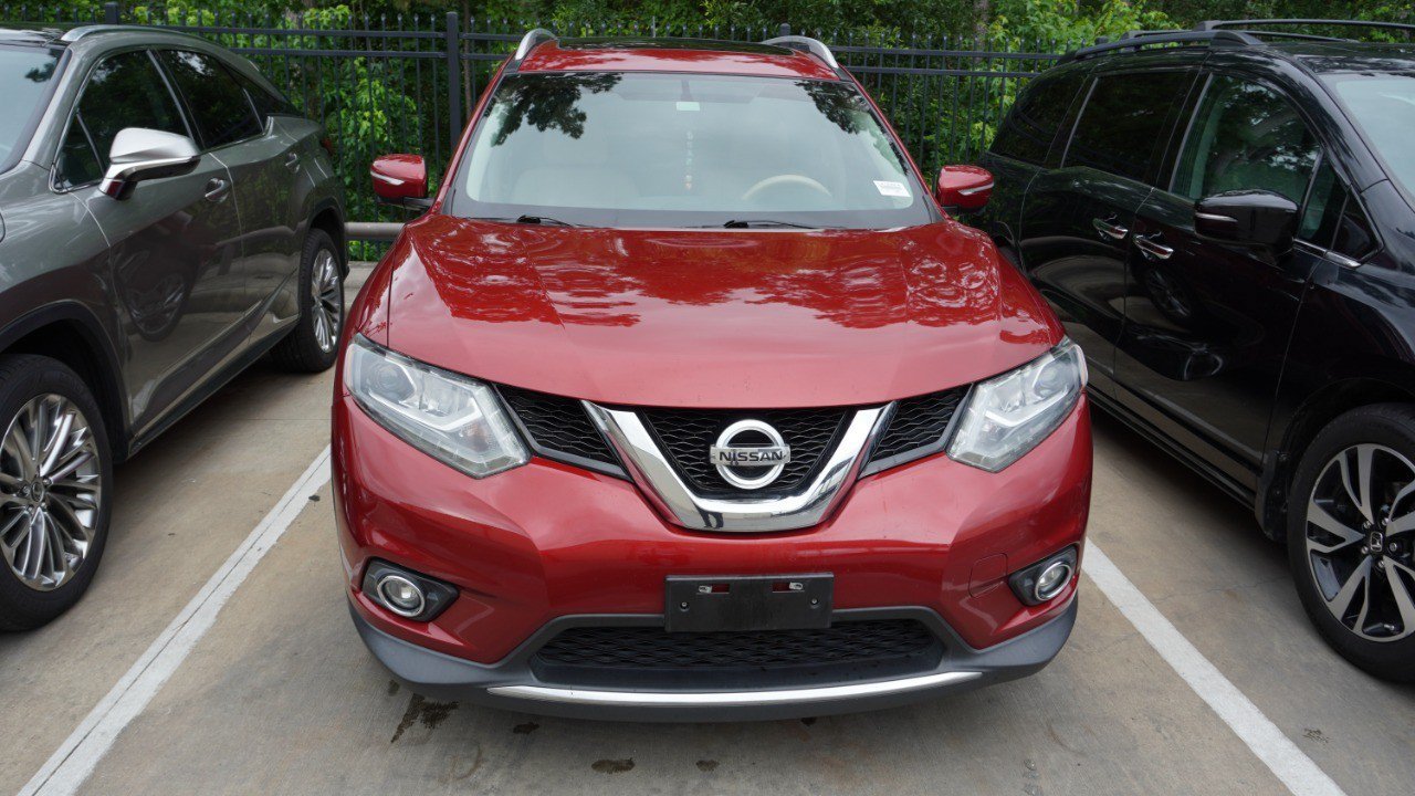 Used 2015 Nissan Rogue SL w/ SL Premium Package FWD image 2