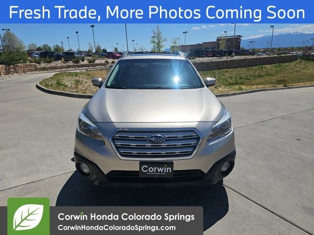 Used 2016 Subaru Outback 2.5i Premium AWD/4WD image 2