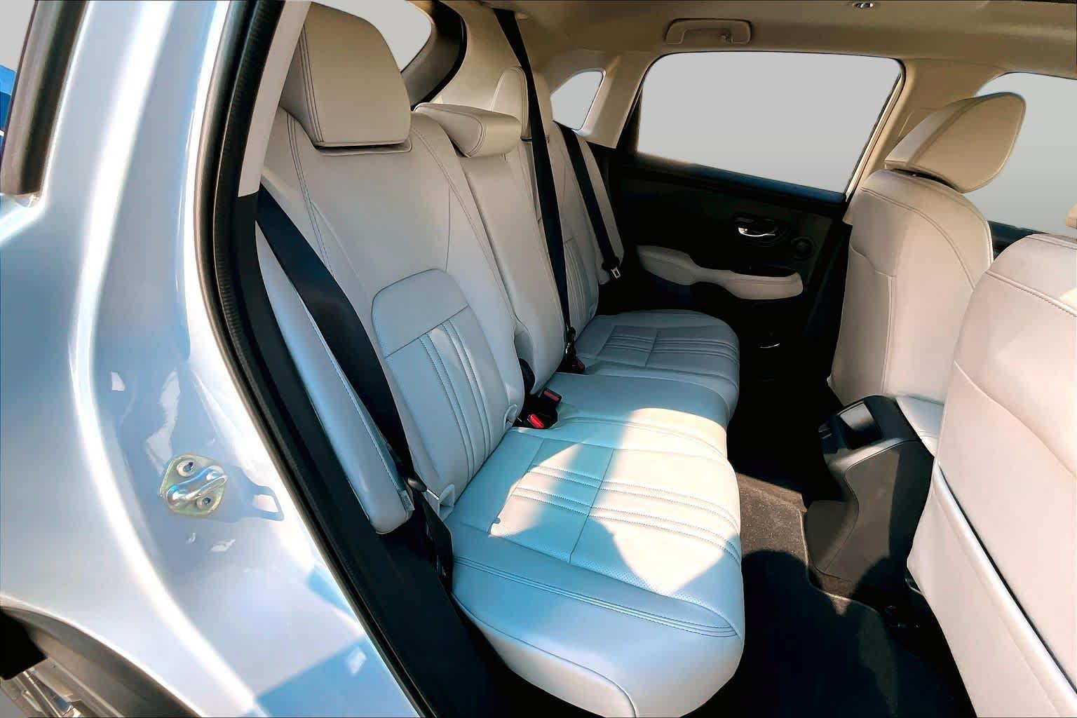 Used 2027 Honda HR-V EX-L image 20