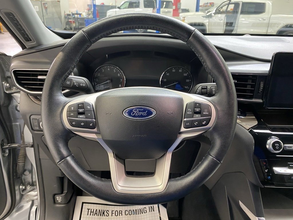 Used 2023 Ford Explorer Limited image 35