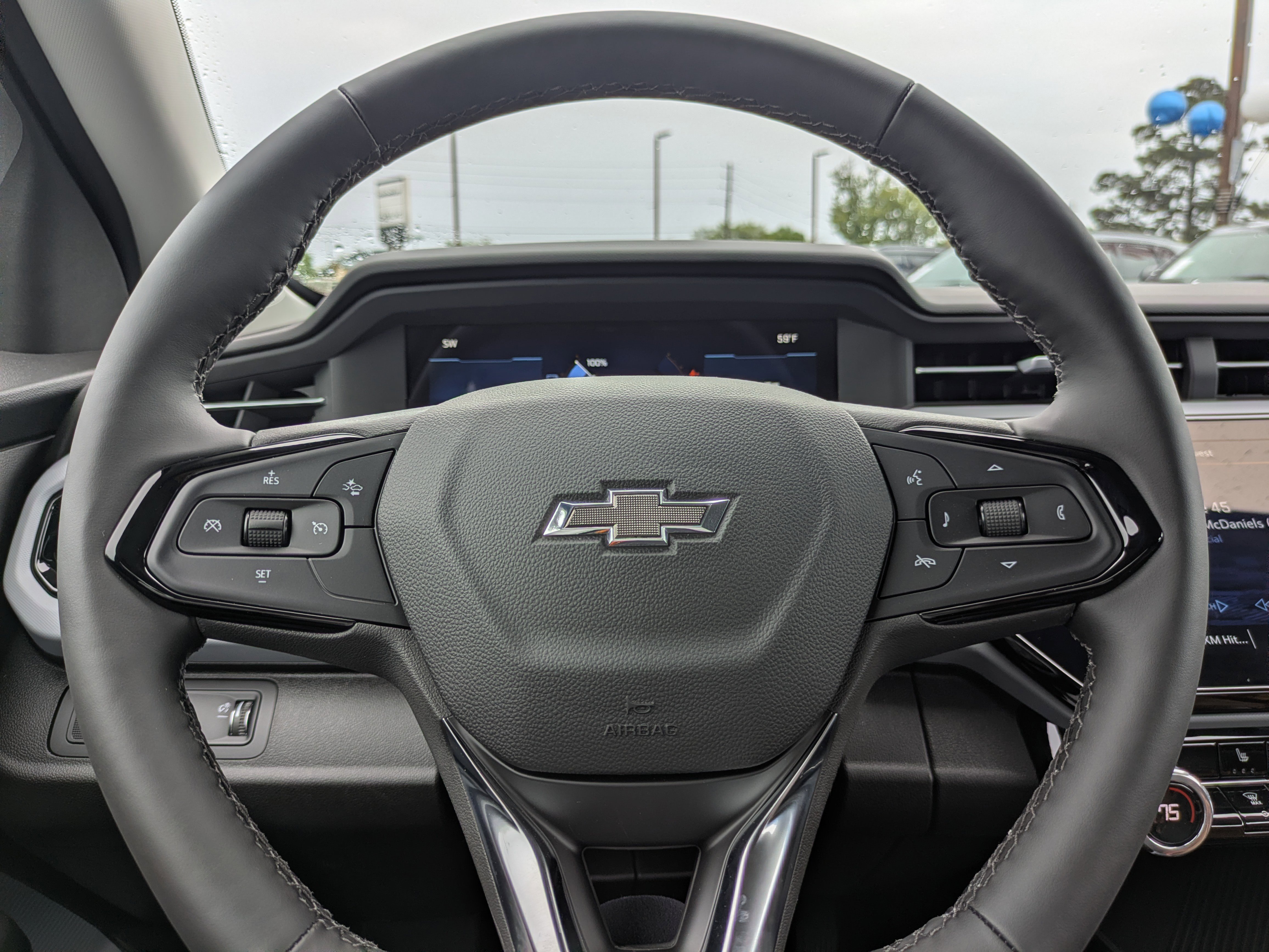 New 2027 Chevrolet Bolt LT w/ Comfort Package FWD image 20