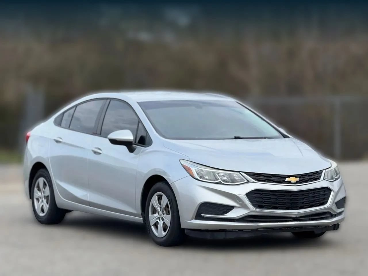 Used 2018 Chevrolet Cruze LS FWD image 1