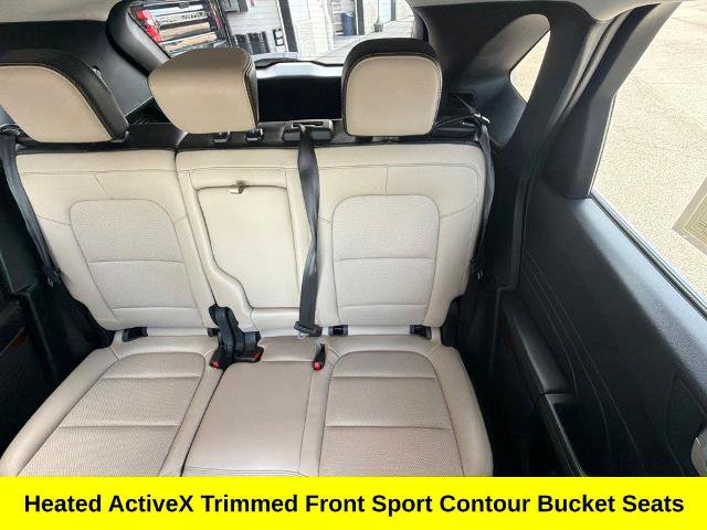 Certified 2022 Ford Escape Titanium AWD/4WD image 15