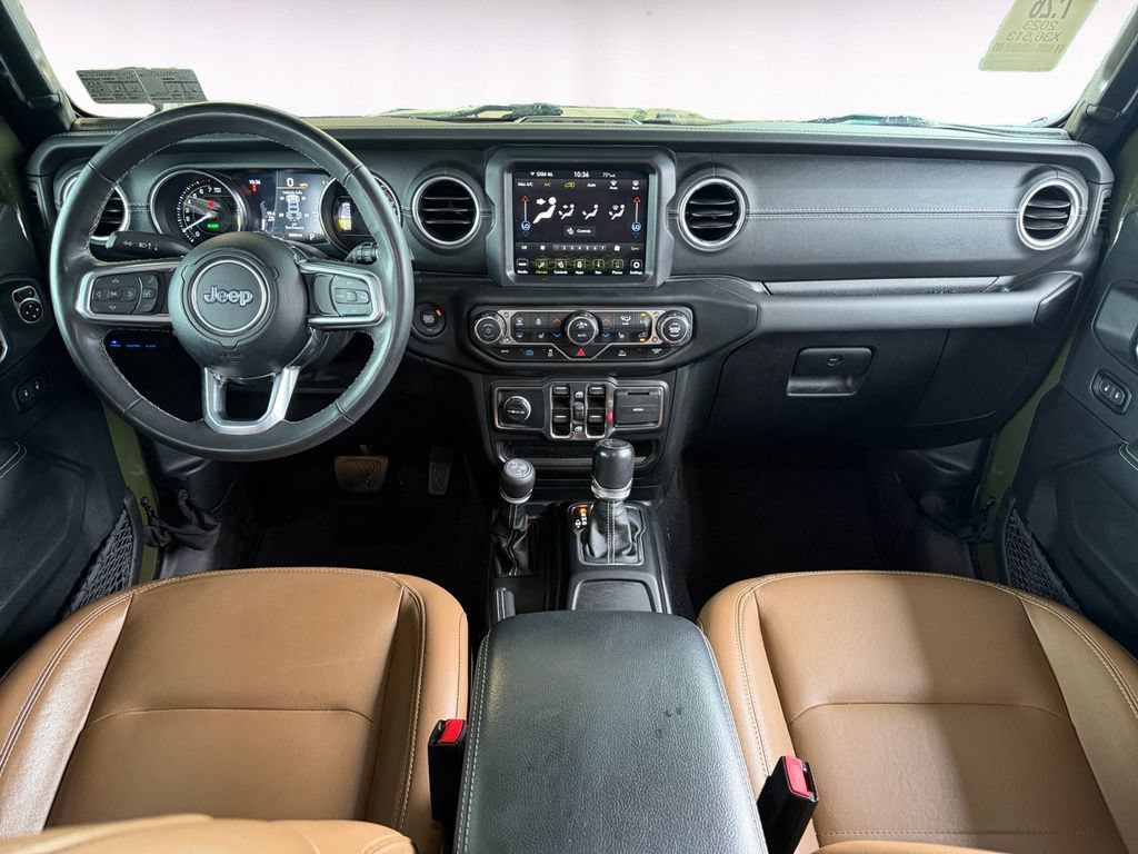 Used 2023 Jeep Wrangler Unlimited Sahara w/ Cold Weather Group AWD/4WD image 10